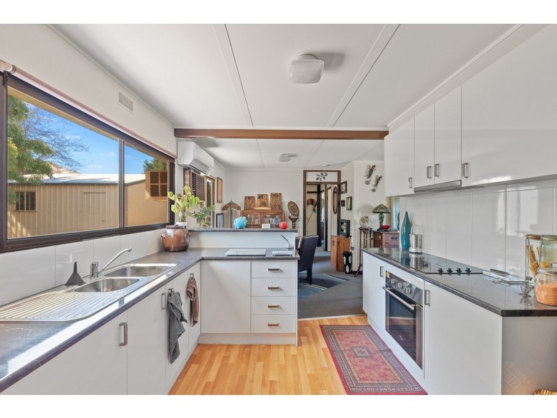 9 Casey Street, East Bendigo VIC 3550