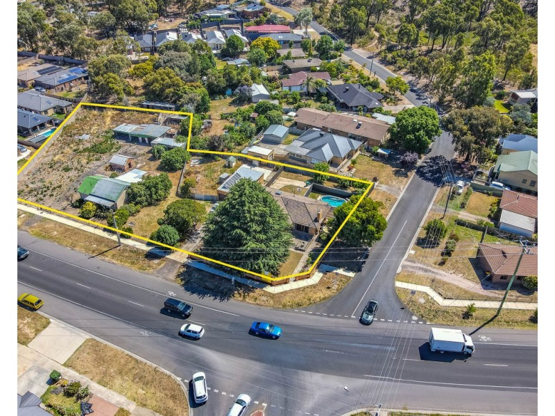 69-71 and 73 Specimen Hill Road, Golden Square VIC 3555