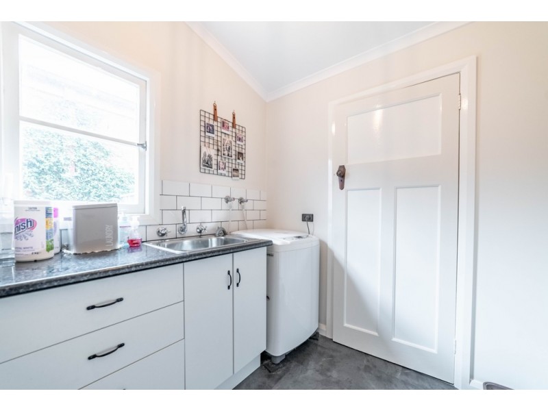 11 Shamrock Street, Golden Square VIC 3555