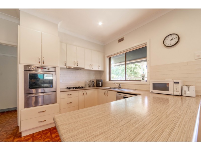 28 Eaglehawk Road, Ironbark VIC 3550