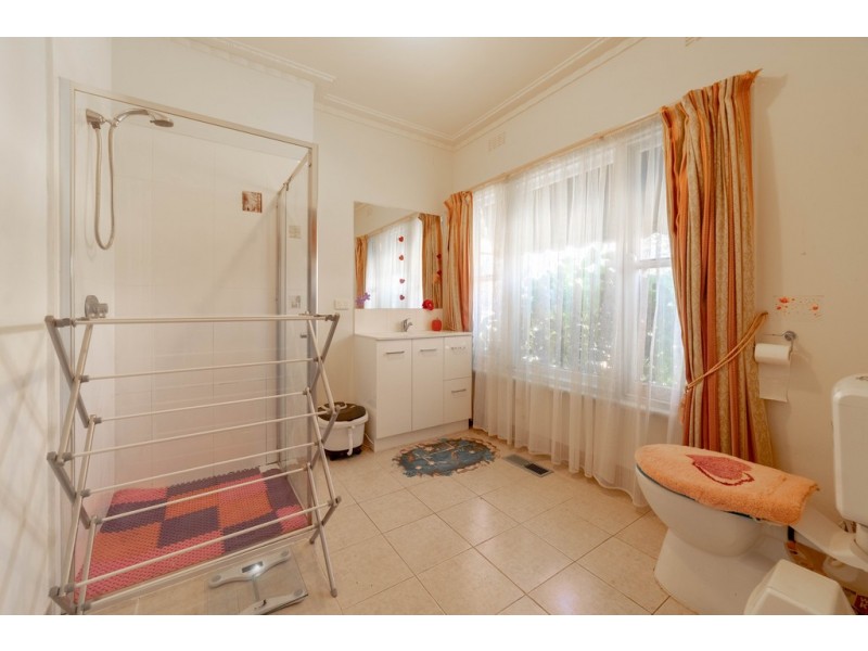 28 Eaglehawk Road, Ironbark VIC 3550