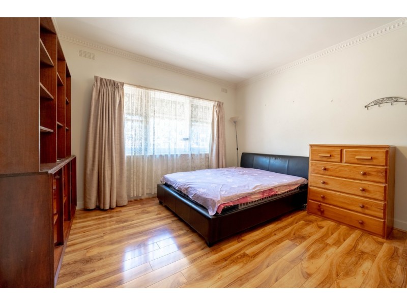 28 Eaglehawk Road, Ironbark VIC 3550