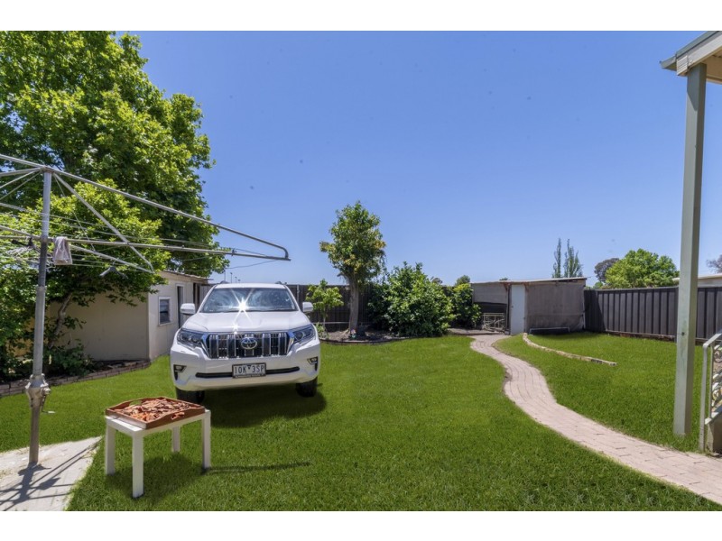 28 Eaglehawk Road, Ironbark VIC 3550