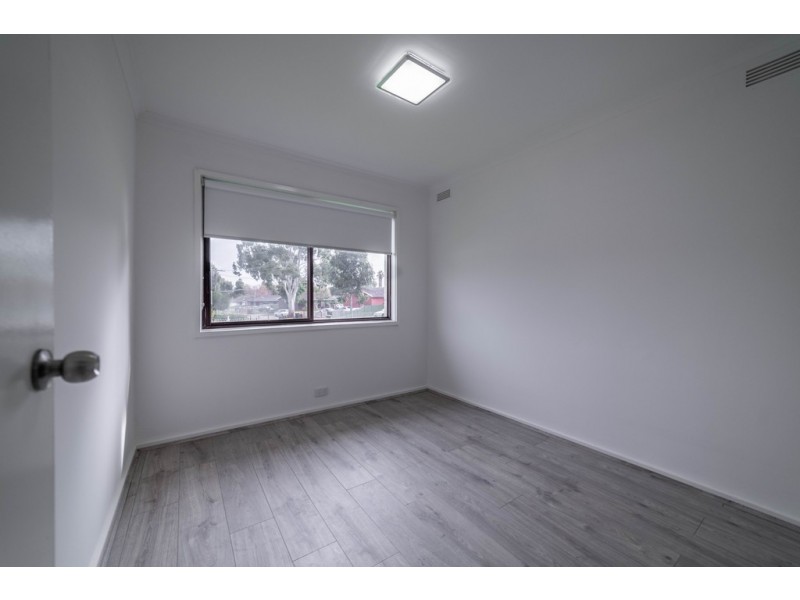 4 Ore Street, Long Gully VIC 3550