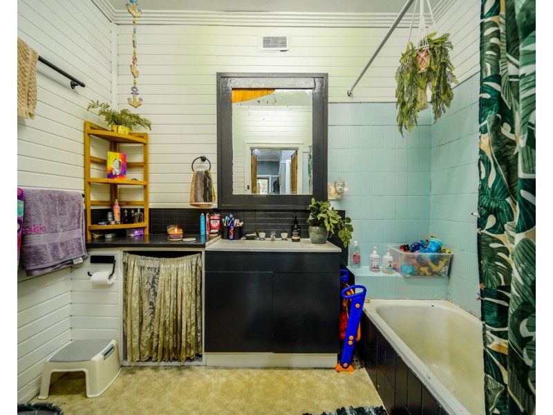 8 Koomba Street, White Hills VIC 3550