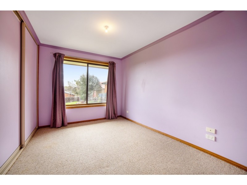 9 Mayfield Parade, Strathdale VIC 3550