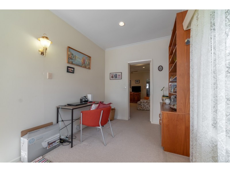25 Holly Street, Golden Square VIC 3555