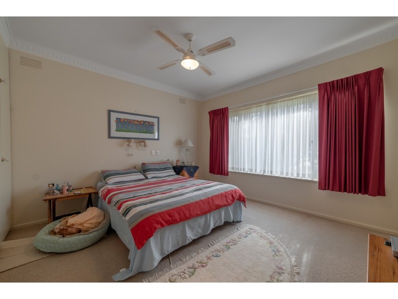 25 Holly Street, Golden Square VIC 3555