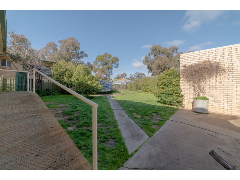 25 Holly Street, Golden Square VIC 3555