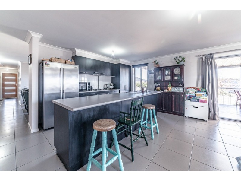 6 Giudice Street, Kangaroo Flat VIC 3555