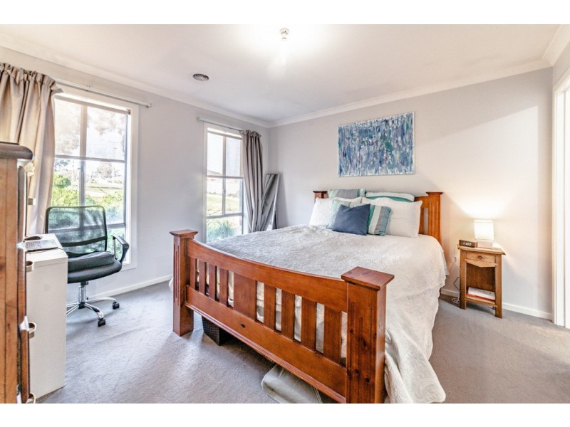 6 Giudice Street, Kangaroo Flat VIC 3555