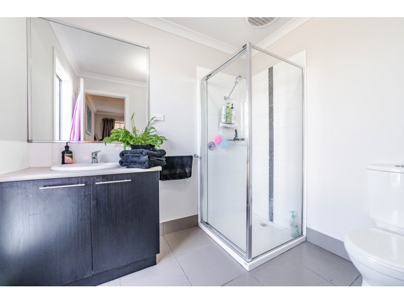 6 Giudice Street, Kangaroo Flat VIC 3555