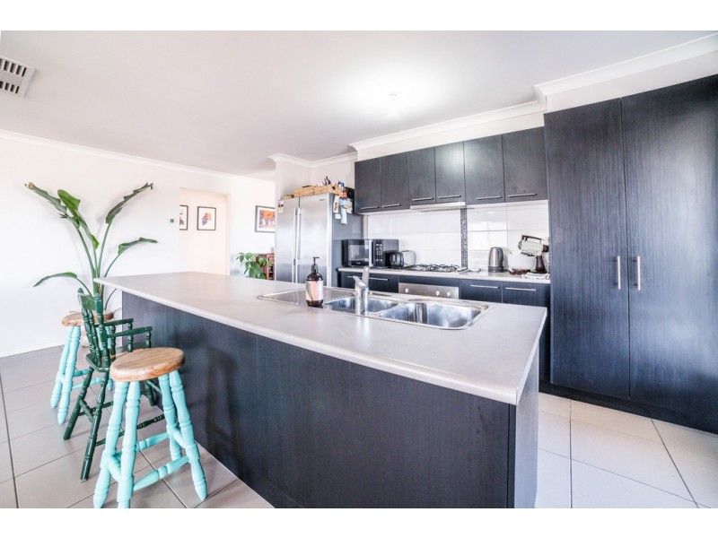 6 Giudice Street, Kangaroo Flat VIC 3555