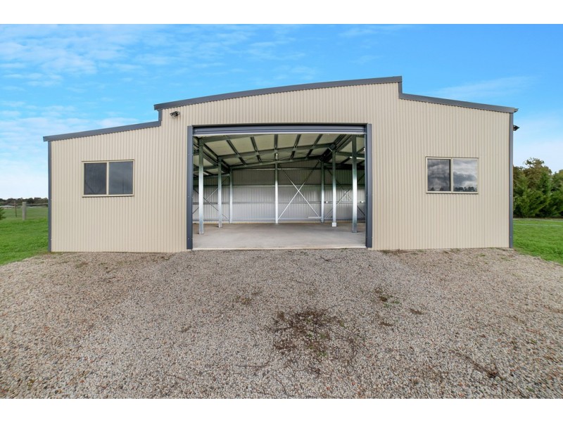 80 Sunrise Crescent, Lockwood South VIC 3551