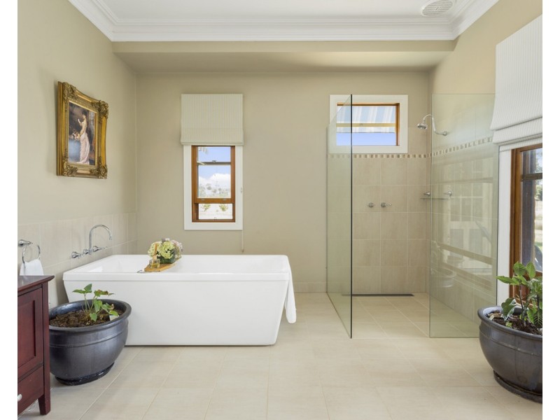 80 Sunrise Crescent, Lockwood South VIC 3551