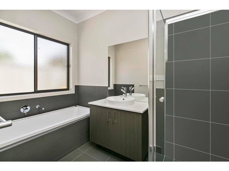 11 Bullock Street, Eaglehawk VIC 3556