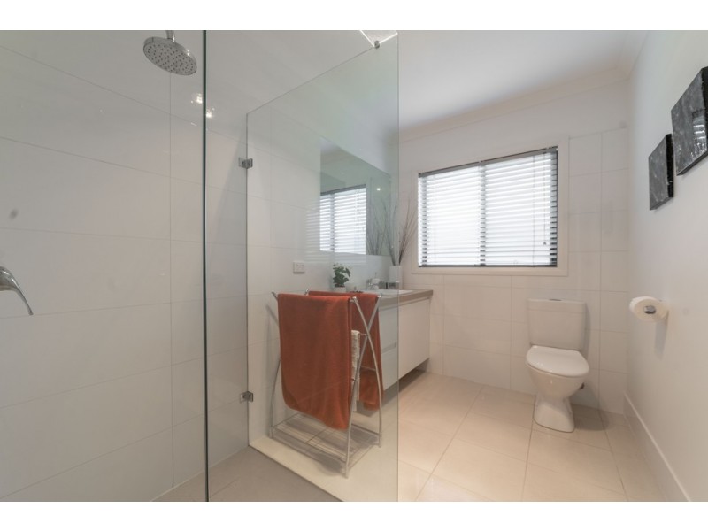 29 Scullys Lane, Heathcote VIC 3523
