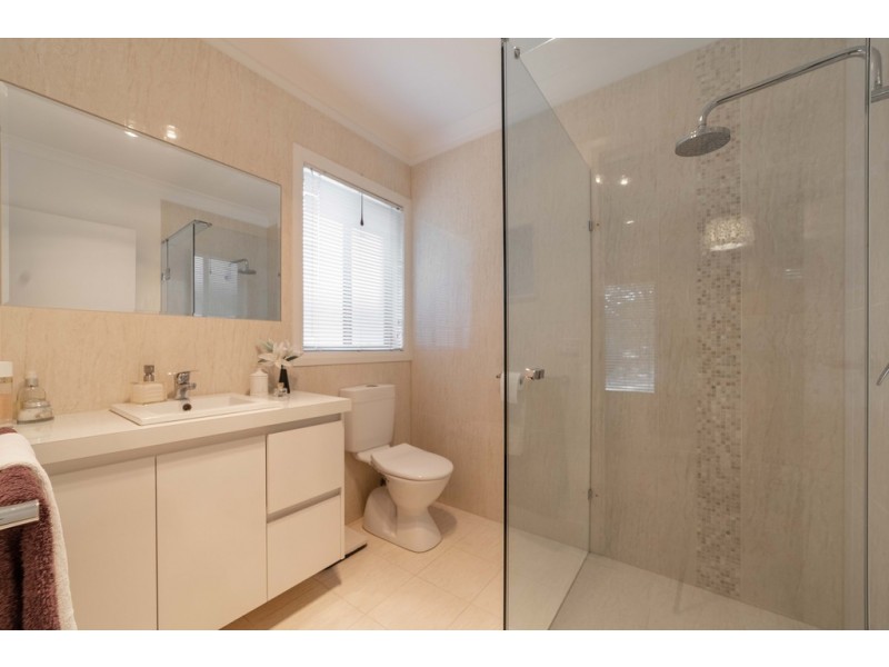 29 Scullys Lane, Heathcote VIC 3523