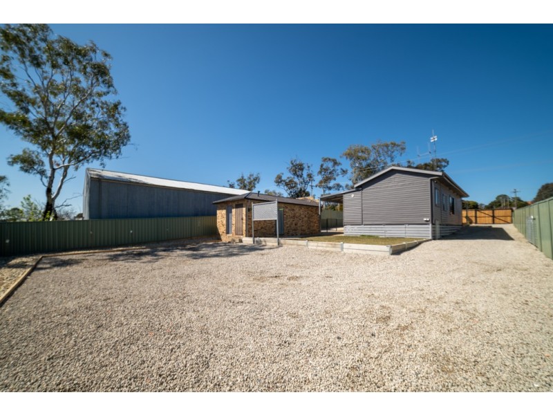 330 High Street, Kangaroo Flat VIC 3555