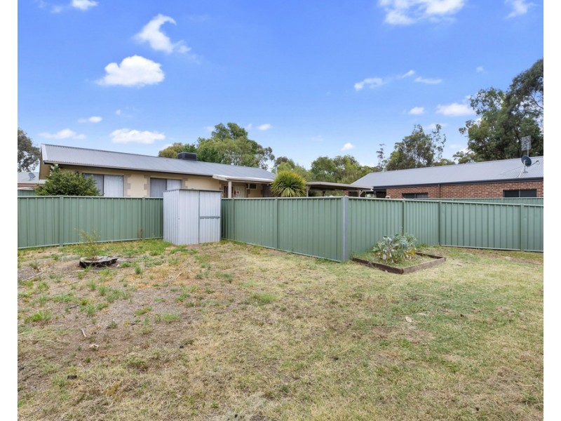 95 Olympic Parade, Kangaroo Flat VIC 3555