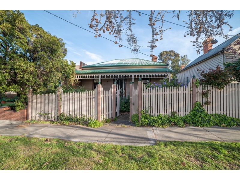 41 Pyke Street, Quarry Hill VIC 3550