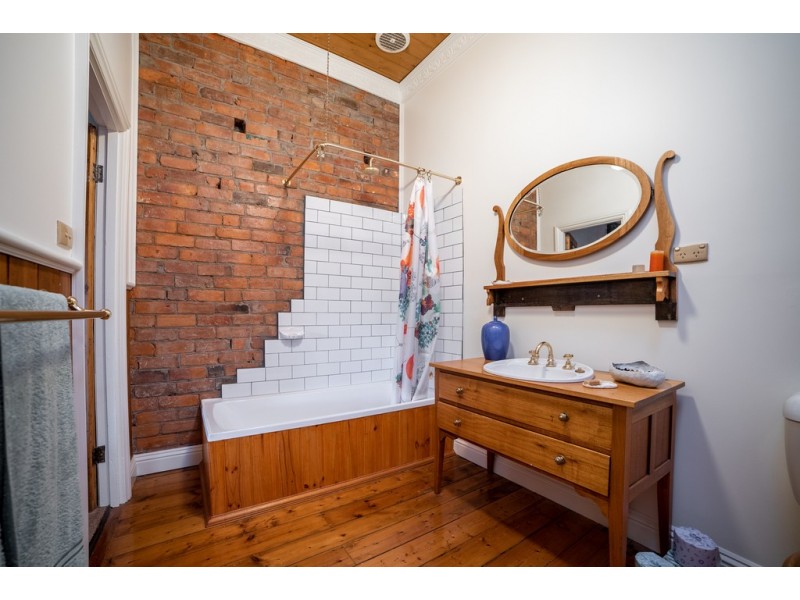 41 Pyke Street, Quarry Hill VIC 3550