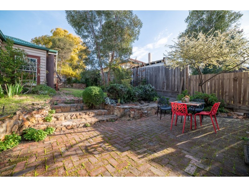 41 Pyke Street, Quarry Hill VIC 3550