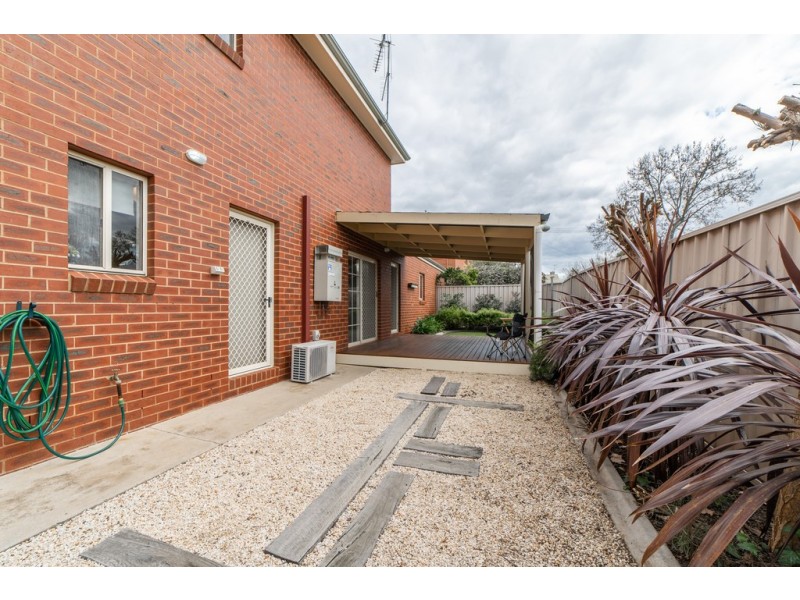 2/153 Williamson Street, Bendigo VIC 3550