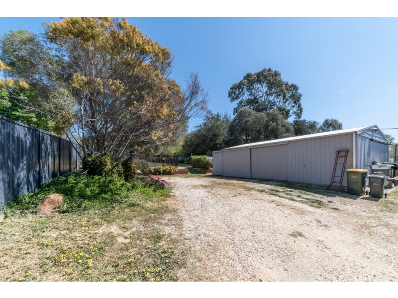 14 Baird Street, Castlemaine VIC 3450