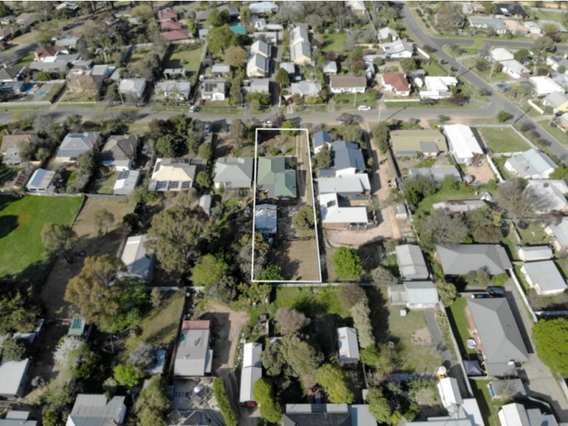 14 Baird Street, Castlemaine VIC 3450