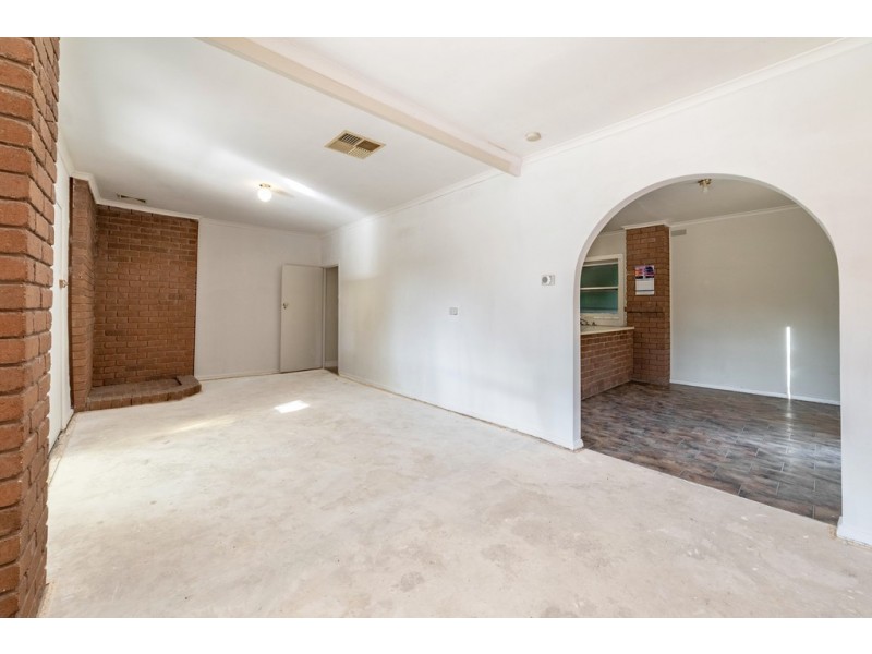 95A Olympic Parade, Kangaroo Flat VIC 3555