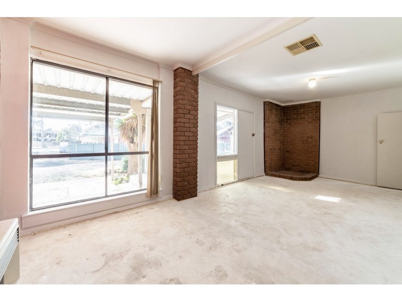 95A Olympic Parade, Kangaroo Flat VIC 3555