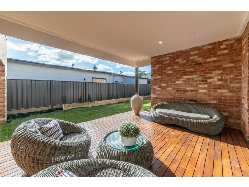 22 Wallaroo Avenue, Strathfieldsaye VIC 3551