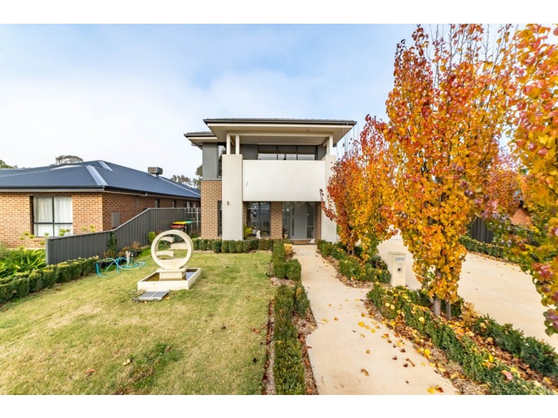 33 Swanson Boulevard, Strathfieldsaye VIC 3551