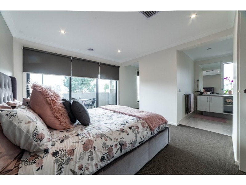 33 Swanson Boulevard, Strathfieldsaye VIC 3551