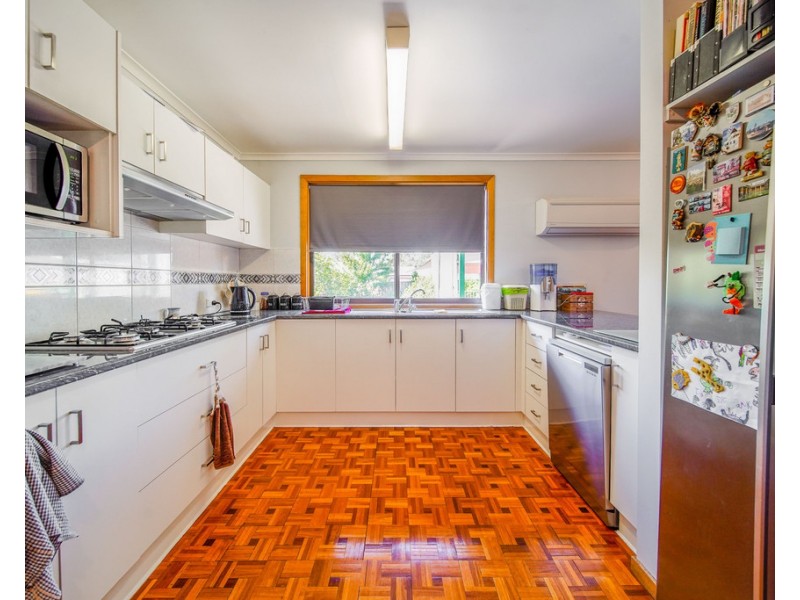 17 Ligar Street, Kennington VIC 3550