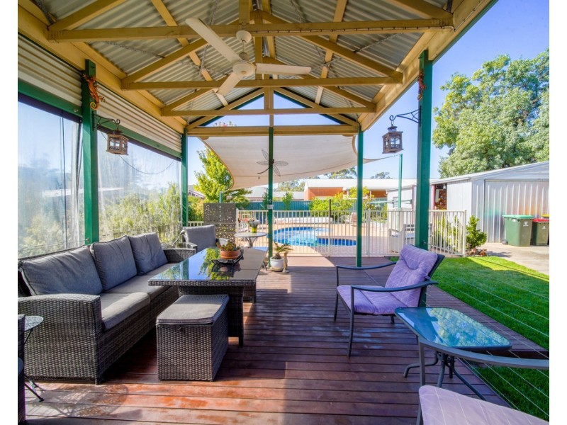 17 Ligar Street, Kennington VIC 3550