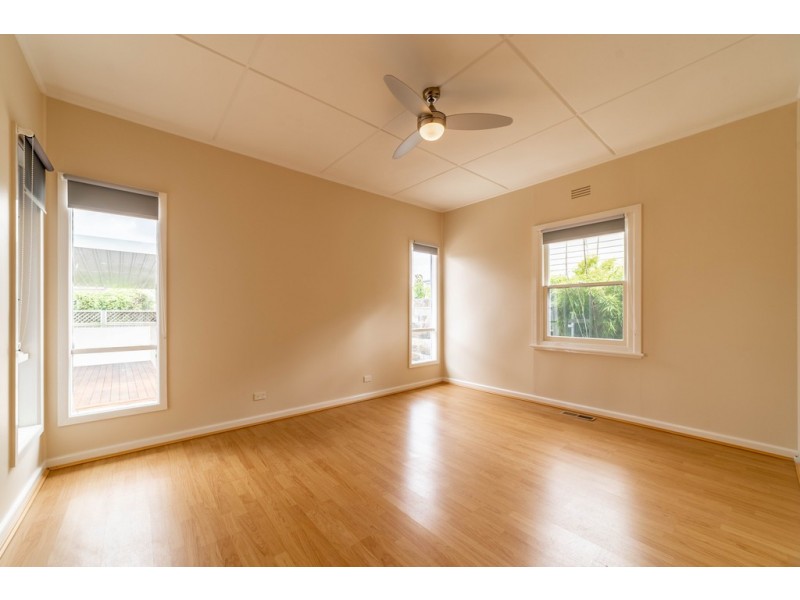 26 Somerville Street, Flora Hill VIC 3550