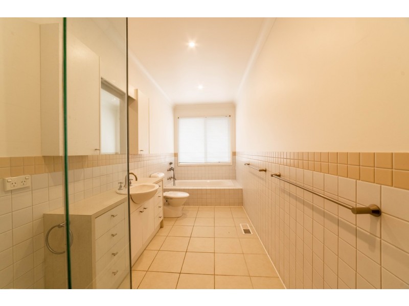 26 Somerville Street, Flora Hill VIC 3550