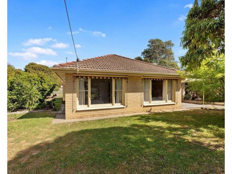 18 Somerville Street, Flora Hill VIC 3550