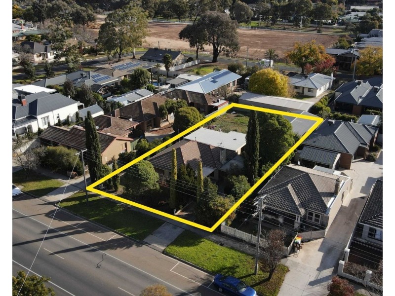 18 Somerville Street, Flora Hill VIC 3550