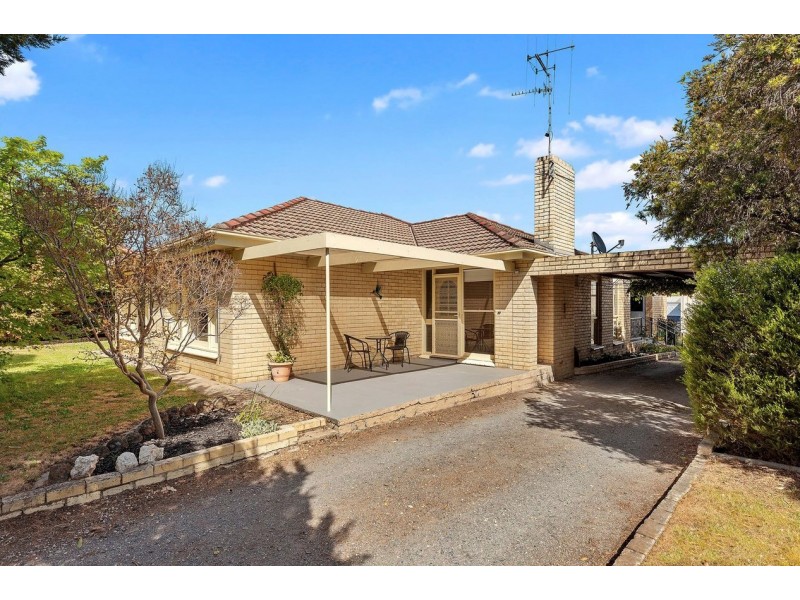 18 Somerville Street, Flora Hill VIC 3550