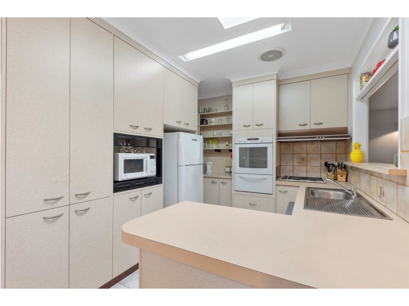 18 Somerville Street, Flora Hill VIC 3550