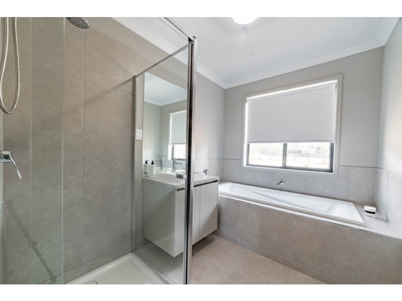 16A Brooke Street, Inglewood VIC 3517