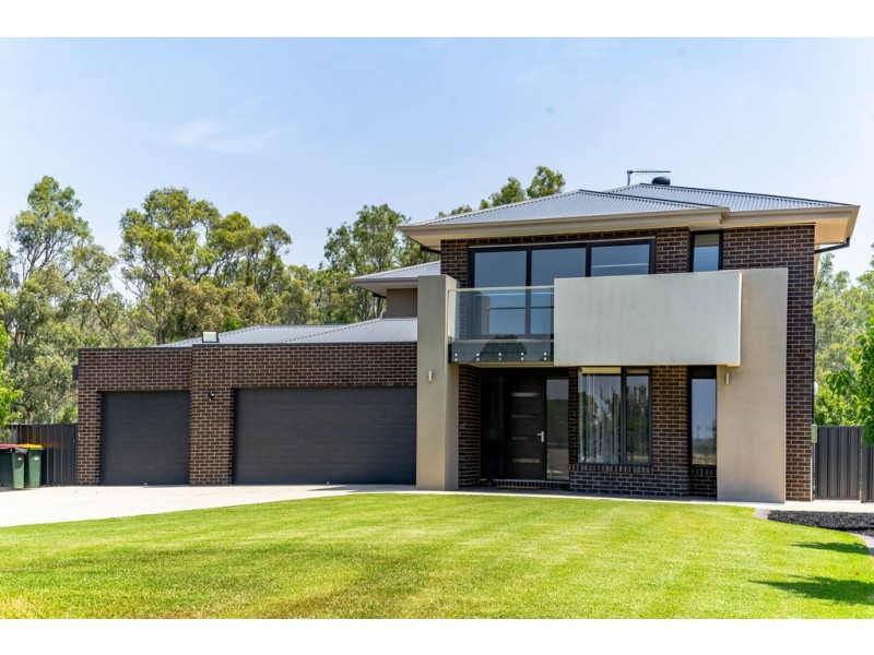 19 Riverview Drive, Barham NSW 2732