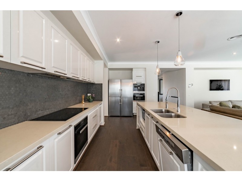 19 Riverview Drive, Barham NSW 2732