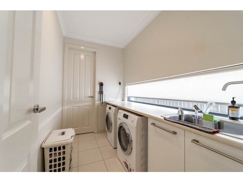 19 Riverview Drive, Barham NSW 2732