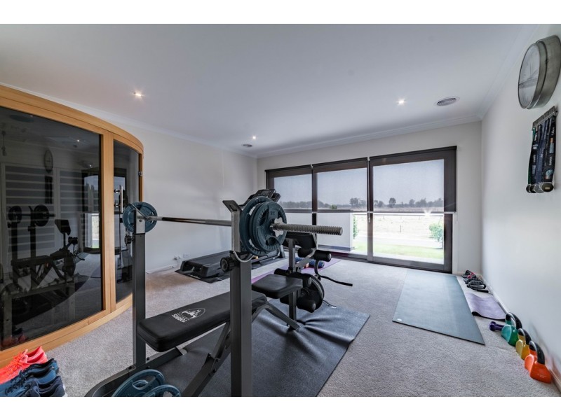 19 Riverview Drive, Barham NSW 2732