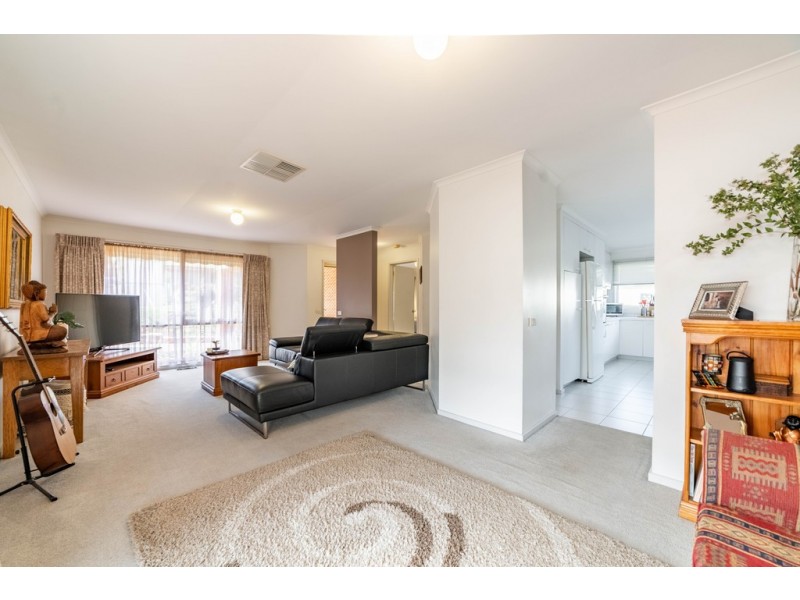 217 North Harley Street, Strathdale VIC 3550