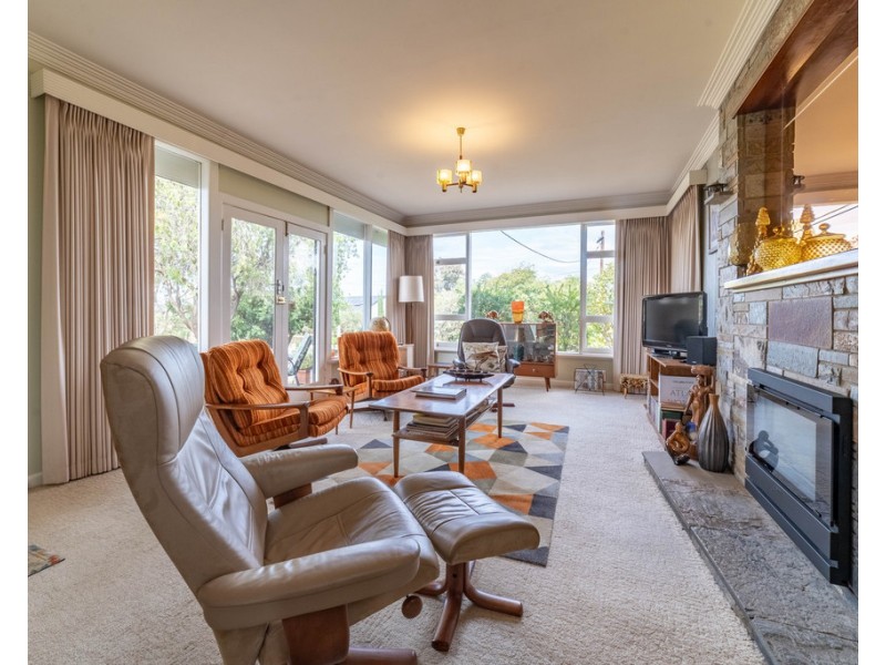 1 Illingworth Street, Golden Square VIC 3555